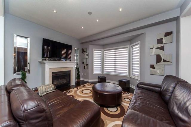 1437 Laurier Ave, House detached with 4 bedrooms, 4 bathrooms and 6 parking in Milton ON | Image 16