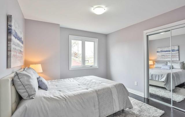 920 Islington Ave, House detached with 4 bedrooms, 4 bathrooms and 4 parking in Toronto ON | Image 12