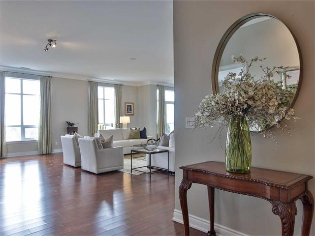 ph05 - 1135 Royal York Rd, Condo with 2 bedrooms, 3 bathrooms and 2 parking in Toronto ON | Image 23