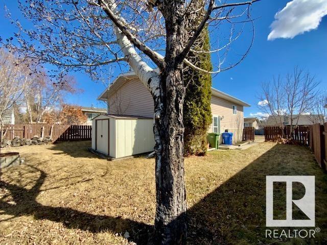 124 Cameron Cr, House detached with 3 bedrooms, 2 bathrooms and null parking in Wetaskiwin AB | Image 30