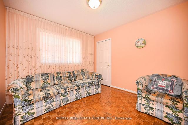 5205 Buttermill Crt, House detached with 4 bedrooms, 3 bathrooms and 4 parking in Mississauga ON | Image 24