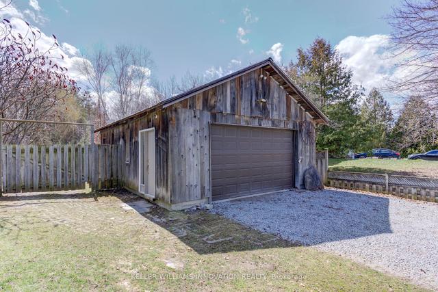 877 Lockhart Rd, House detached with 3 bedrooms, 3 bathrooms and 10.5 parking in Innisfil ON | Image 21