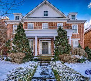 9 Woodgrove Tr S, House detached with 4 bedrooms, 4 bathrooms and 4 parking in Markham ON | Image 1