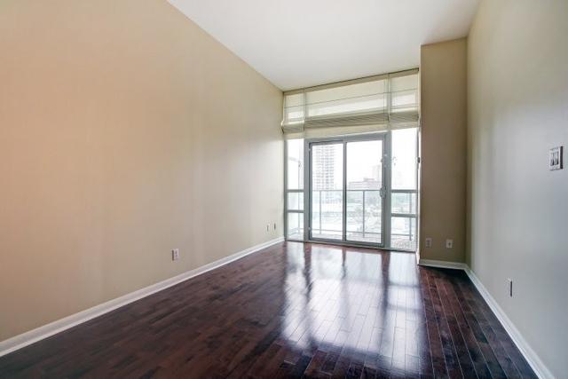 703 - 3391 Bloor St W, Condo with 1 bedrooms, 1 bathrooms and 1 parking in Toronto ON | Image 5