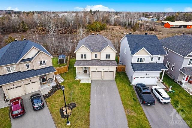 2656 Tempo Drive, House detached with 4 bedrooms, 3 bathrooms and 6 parking in North Grenville ON | Image 2