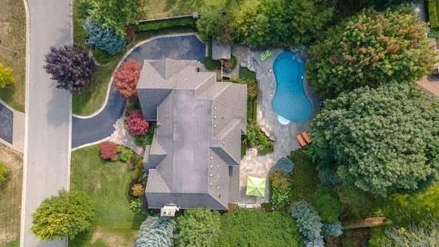 108 Parkwood Crt, House detached with 4 bedrooms, 5 bathrooms and 6 parking in Oakville ON | Image 32