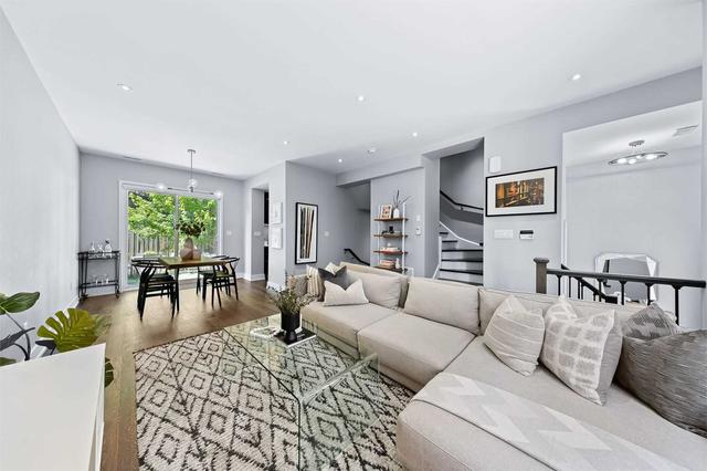th2 - 379 Madison Ave, Townhouse with 3 bedrooms, 3 bathrooms and 2 parking in Toronto ON | Image 13