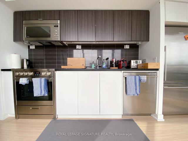 1007 - 75 Queens Wharf Rd, Condo with 1 bedrooms, 1 bathrooms and 0 parking in Toronto ON | Image 12