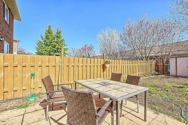 53 Lee Cres, House attached with 3 bedrooms, 2 bathrooms and 2 parking in Barrie ON | Image 17