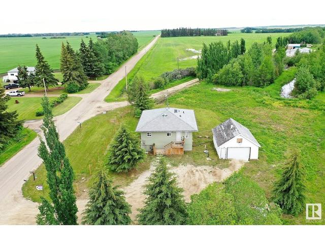 47 - 24400 Twp Rd 552, House detached with 4 bedrooms, 2 bathrooms and null parking in Sturgeon County AB | Image 26