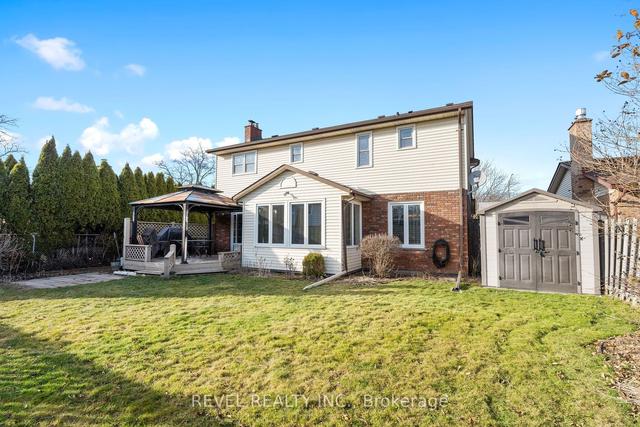 7416 Woodgate St, House detached with 3 bedrooms, 3 bathrooms and 6 parking in Niagara Falls ON | Image 28