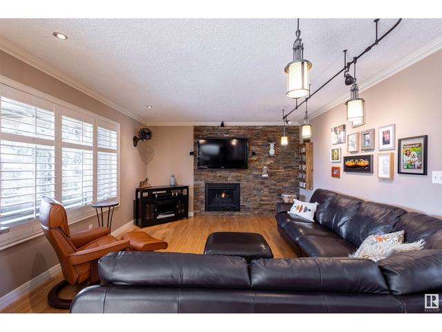 17224 113a St Nw, House detached with 4 bedrooms, 3 bathrooms and 4 parking in Edmonton AB | Image 17