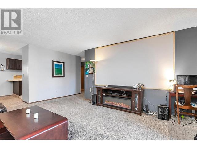 211 - 983 Bernard Avenue, Condo with 1 bedrooms, 1 bathrooms and null parking in Kelowna BC | Image 9