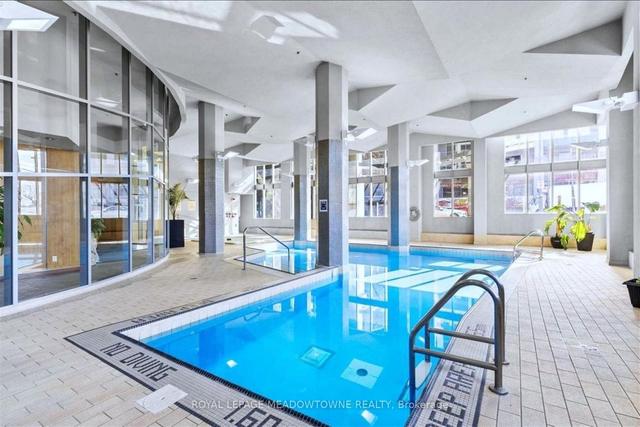 216 - 2119 Lakeshore Blvd W, Condo with 2 bedrooms, 2 bathrooms and 1 parking in Toronto ON | Image 21