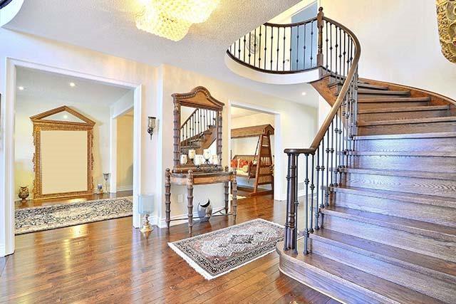 326 Northwood Dr, House detached with 4 bedrooms, 4 bathrooms and 4 parking in Oakville ON | Image 4