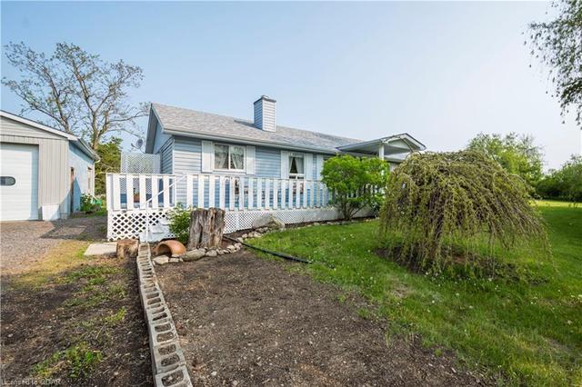 369 Lester Road, House detached with 3 bedrooms, 2 bathrooms and null parking in Quinte West ON | Image 12