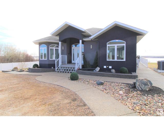 102 - 562115 Rng Rd 114, House detached with 3 bedrooms, 2 bathrooms and null parking in Two Hills County No. 21 AB | Card Image