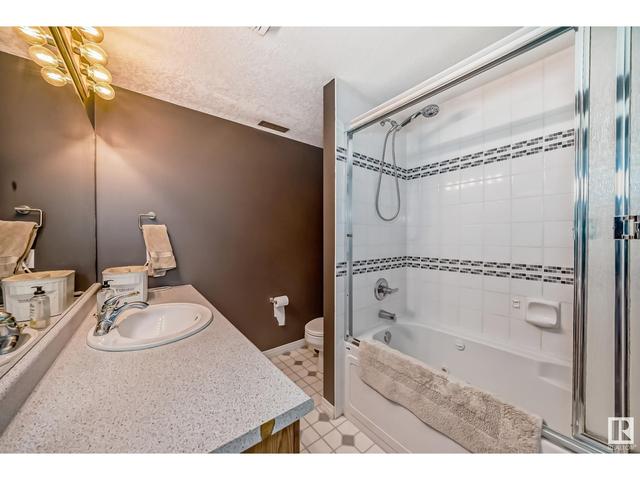 7723 111 St Nw, House semidetached with 4 bedrooms, 3 bathrooms and 4 parking in Edmonton AB | Image 36