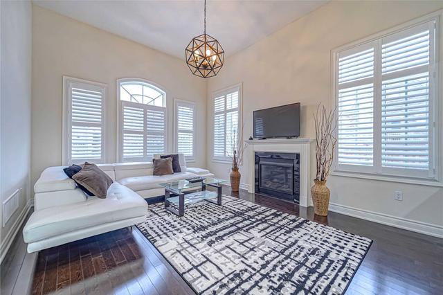 3 Herringbone Cres, House detached with 4 bedrooms, 6 bathrooms and 9 parking in Brampton ON | Image 9