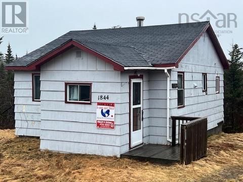 1844 Highway #7, House detached with 2 bedrooms, 1 bathrooms and null parking in St. Mary's NS | Card Image