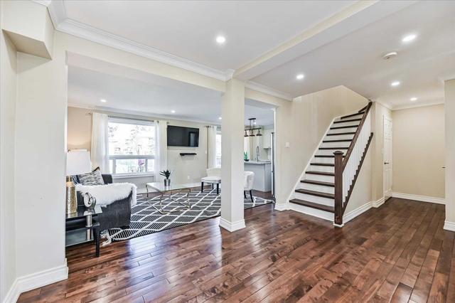 265 Cherokee Blvd, House semidetached with 4 bedrooms, 4 bathrooms and 5 parking in Toronto ON | Image 35