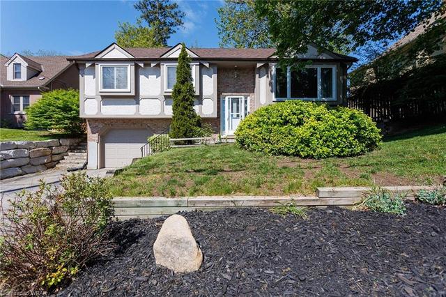 1684 Franklin Boulevard, House detached with 4 bedrooms, 2 bathrooms and 3 parking in Cambridge ON | Image 1