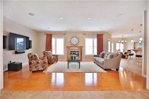 2250 Kean Hill Tr, House detached with 4 bedrooms, 3 bathrooms and 10 parking in Milton ON | Image 5