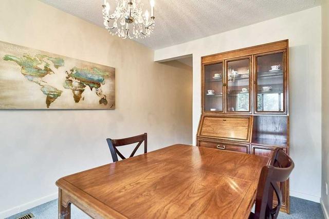 15 Pomeroy St, House semidetached with 3 bedrooms, 2 bathrooms and 5 parking in Toronto ON | Image 23