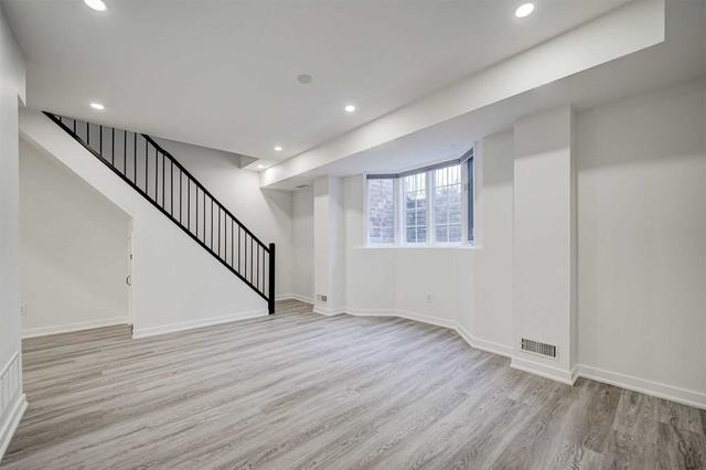 th2 - 11 Niagara St, Townhouse with 3 bedrooms, 2 bathrooms and 1 parking in Toronto ON | Image 19