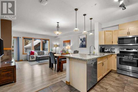 226, - 101 Montane Road, Condo with 2 bedrooms, 2 bathrooms and 1 parking in Canmore AB | Card Image
