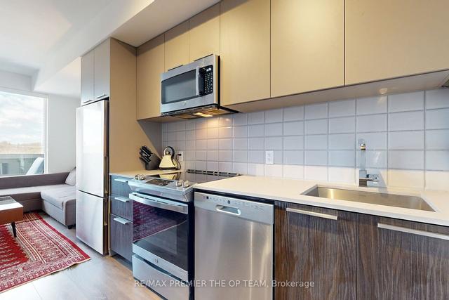 414 - 4208 Dundas St W, Condo with 2 bedrooms, 2 bathrooms and 1 parking in Toronto ON | Image 3