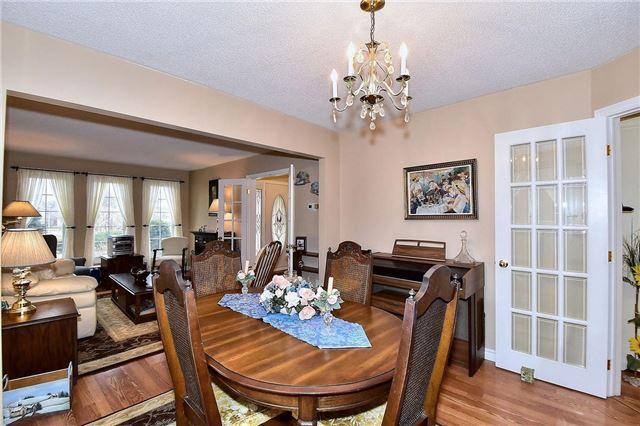 104 Lambeth Crt, House detached with 3 bedrooms, 3 bathrooms and 4 parking in Newmarket ON | Image 10