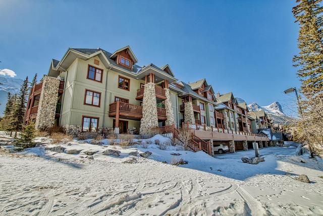 205 - 150 Crossbow Place, Condo with 3 bedrooms, 2 bathrooms and 1 parking in Kananaskis AB | Image 37