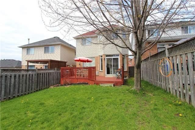 1138 Timberland Cres, House detached with 3 bedrooms, 2 bathrooms and 4 parking in Oshawa ON | Image 8
