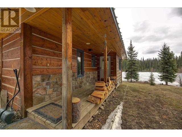 27 - 10250 Dee Lake Road Road, Home with 2 bedrooms, 1 bathrooms and 2 parking in Central Okanagan BC | Image 25