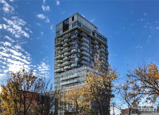 1809 - 203 Catherine Street, Condo with 2 bedrooms, 1 bathrooms and 1 parking in Ottawa ON | Image 1