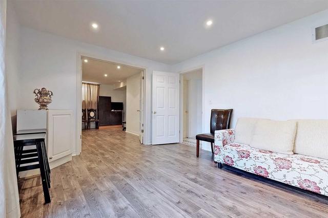 186 Elmwood Ave, House detached with 4 bedrooms, 5 bathrooms and 4 parking in Toronto ON | Image 28