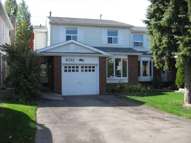 6155 Starfield Cres, House semidetached with 4 bedrooms, 3 bathrooms and 4 parking in Mississauga ON | Image 1