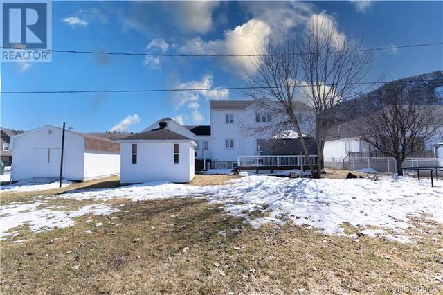 22 Brook Terrace, House detached with 5 bedrooms, 3 bathrooms and null parking in Campbellton NB | Image 44