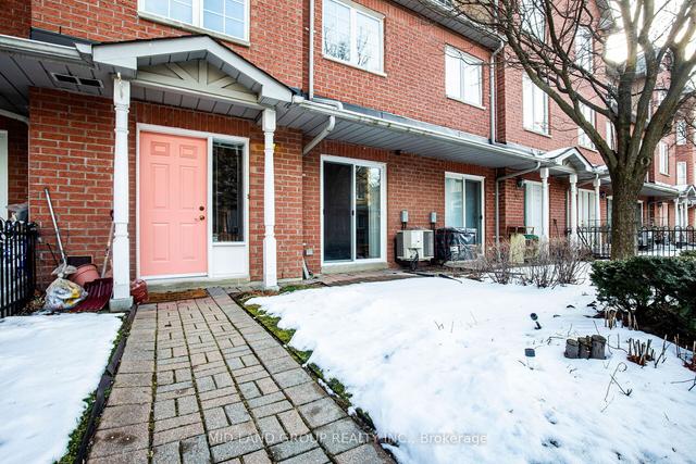 11 - 4 Alpen Way, Townhouse with 3 bedrooms, 3 bathrooms and 2 parking in Markham ON | Image 12