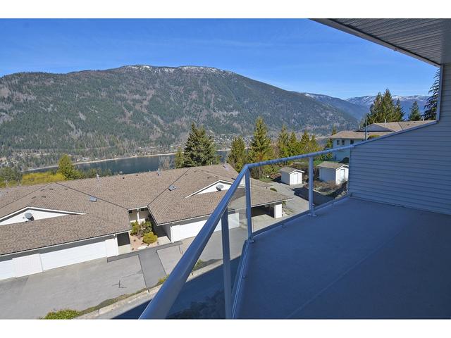 39 - 1220 Mill Street, House attached with 4 bedrooms, 3 bathrooms and null parking in Nelson BC | Image 18