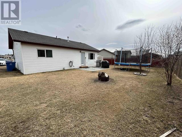 8728 81a Street, House detached with 3 bedrooms, 1 bathrooms and null parking in Fort St. John BC | Image 30