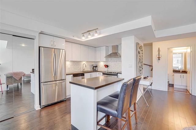 th05 - 58 Orchard View Blvd, Townhouse with 2 bedrooms, 3 bathrooms and 1 parking in Toronto ON | Image 7