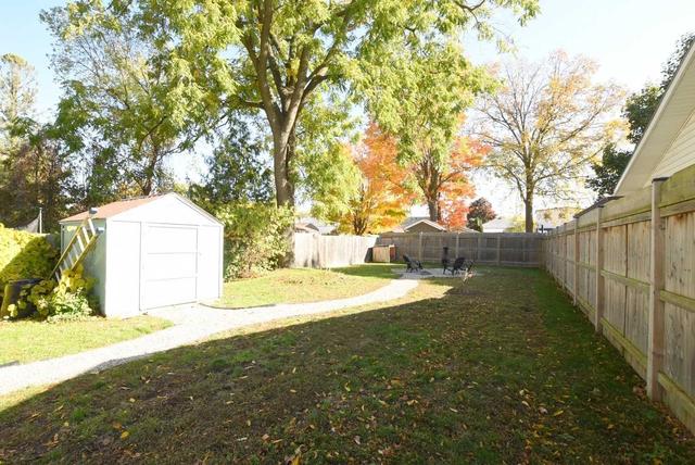 5 Esther St, House detached with 2 bedrooms, 1 bathrooms and 1 parking in Brantford ON | Image 24