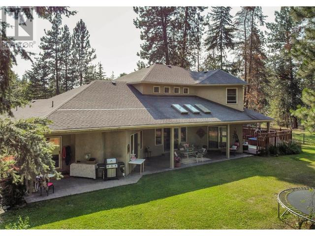 3605 Luxmoore Road, House detached with 5 bedrooms, 3 bathrooms and 8 parking in Kelowna BC | Image 92