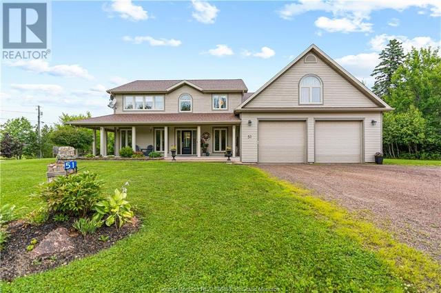 51 Du Lac Rd, House detached with 5 bedrooms, 2 bathrooms and null parking in Beaubassin East NB | Image 1