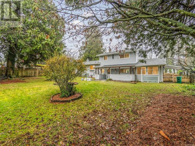 3811 Departure Bay Rd, House detached with 5 bedrooms, 3 bathrooms and 4 parking in Nanaimo BC | Image 45
