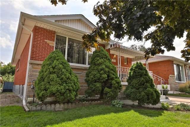 321 East 42nd St, House detached with 3 bedrooms, 2 bathrooms and 5 parking in Hamilton ON | Image 1