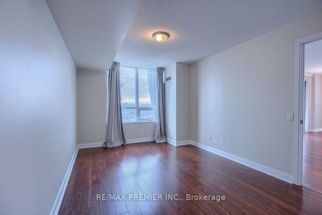 2433 - 35 Viking Lane, Condo with 2 bedrooms, 2 bathrooms and 1 parking in Toronto ON | Image 14