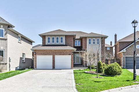 519 Veale Pl, House detached with 4 bedrooms, 6 bathrooms and 7 parking in Newmarket ON | Card Image